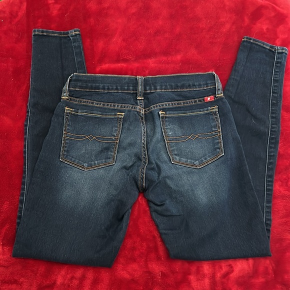 Luck Brand Jeans - Picture 2 of 4